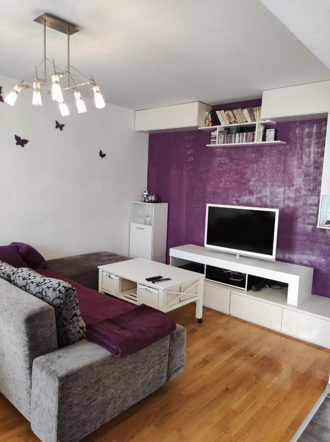 Adriana Apartament *
