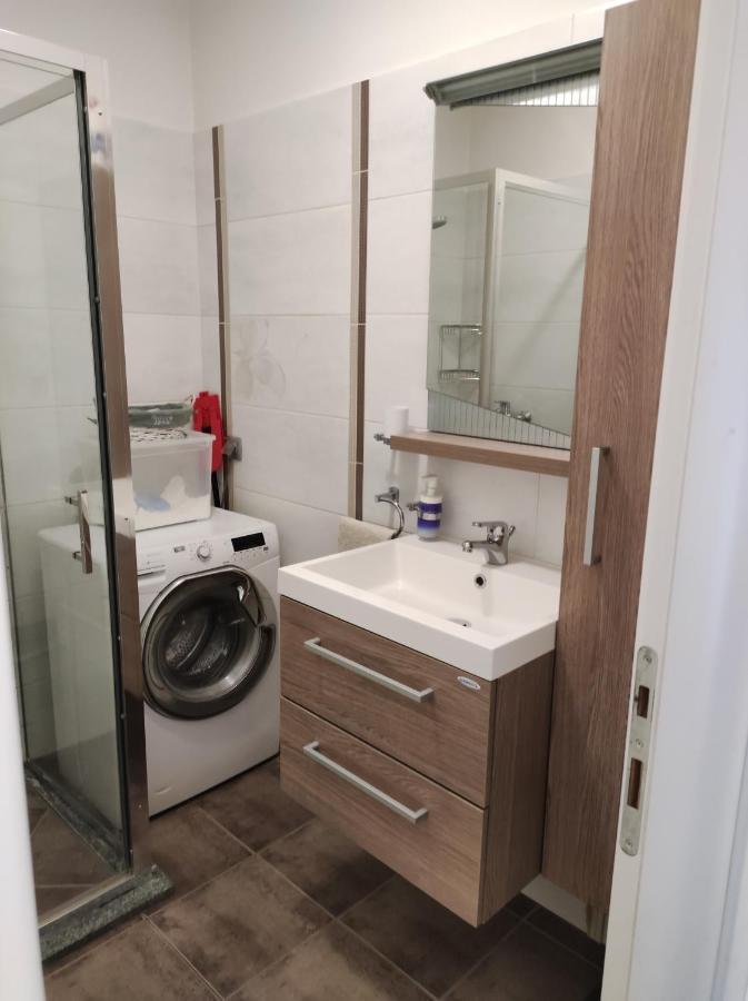 Apartament Adriana *